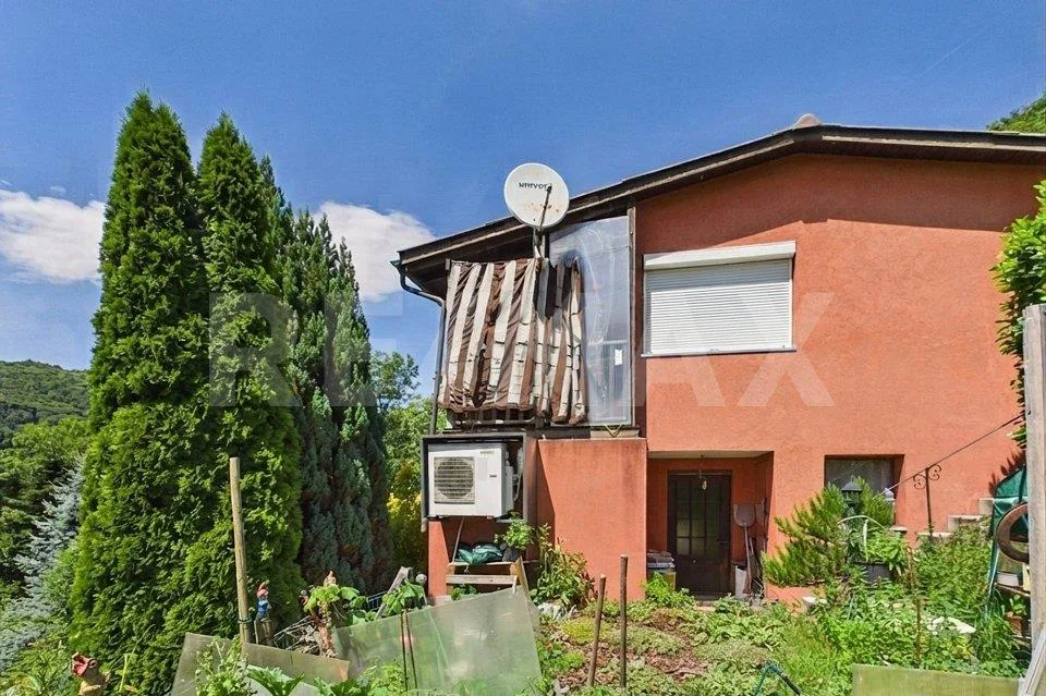 Casa da rinnovare a Rovio, con terreno e possibilità di ampliamento – photo 9 sur 10