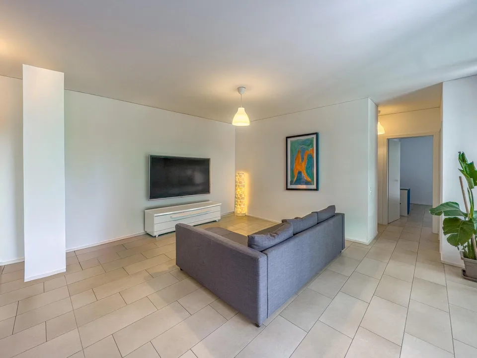 Moderno 3.5 locali con terrazza a Lugano