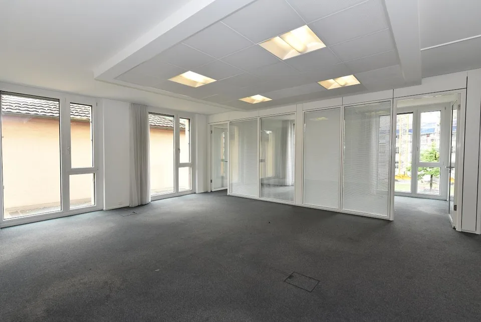 Büroräumlichkeiten im Zentrum von Stans
