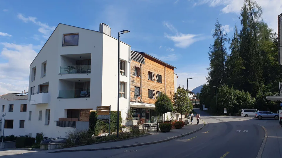 Ferienwohnung - Zentrale, 1-Zimmerwohnung mit Balkon in Flims