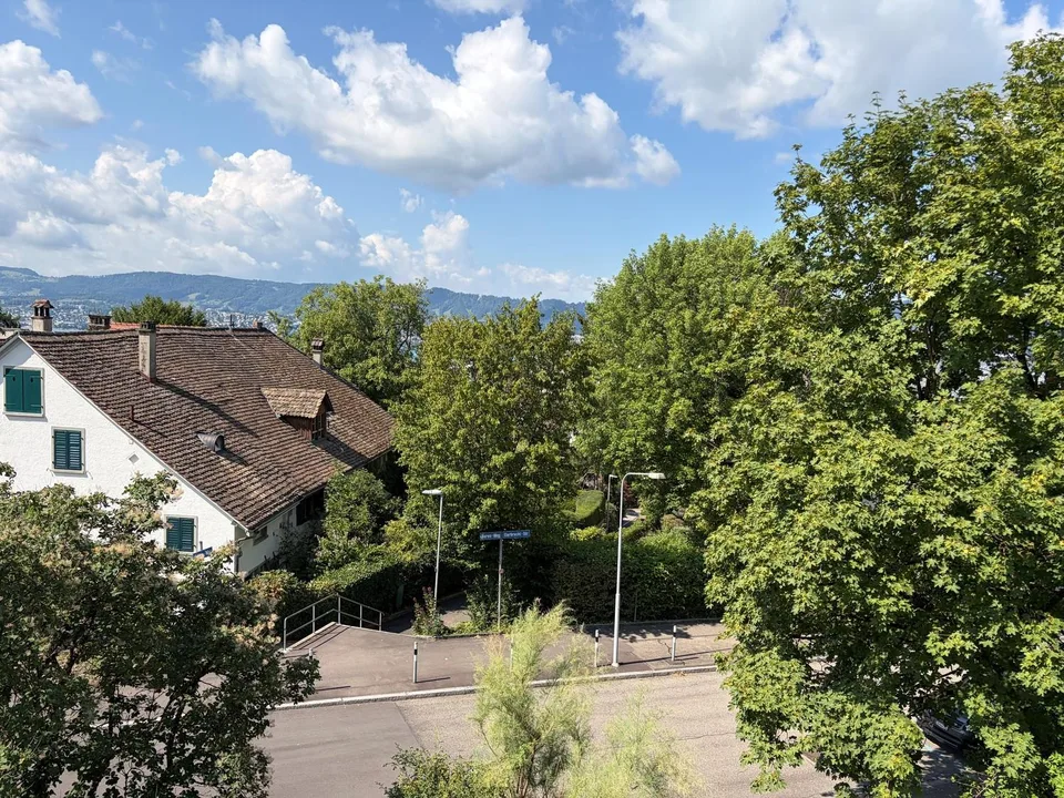 Exklusive 5,5-Zimmerwohnung mit Weitsicht - FreeCooling-System!