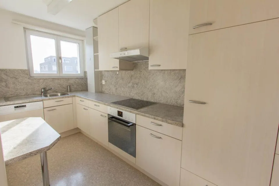 Grosszügige 2 ½-Zimmer-Wohnung Nähe Zentrum
