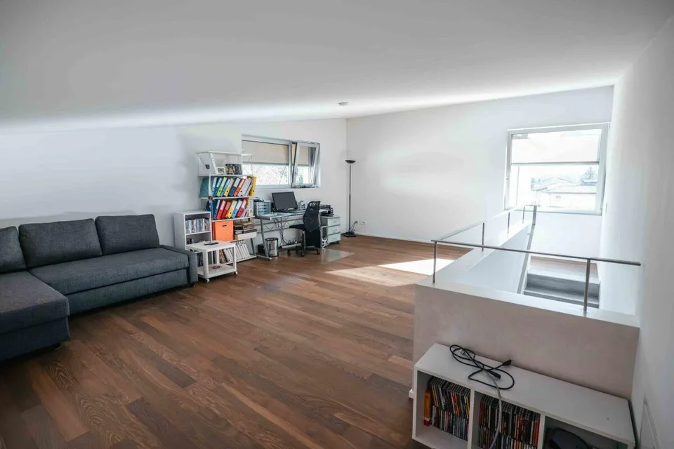 ZU VERKAUFEN IN CRESCIANO - MODERNE UND GROSSZÜGIGE VILLA IN RUHIGE... – Foto 7 von 30
