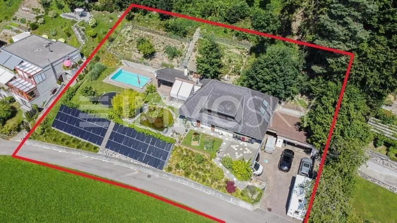 Familienperle auf grosszügigem Grundstück