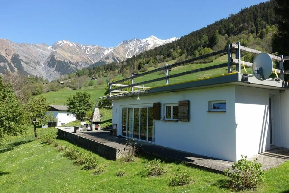 2½-Zimmer-Wohnung im Nebengeschoss