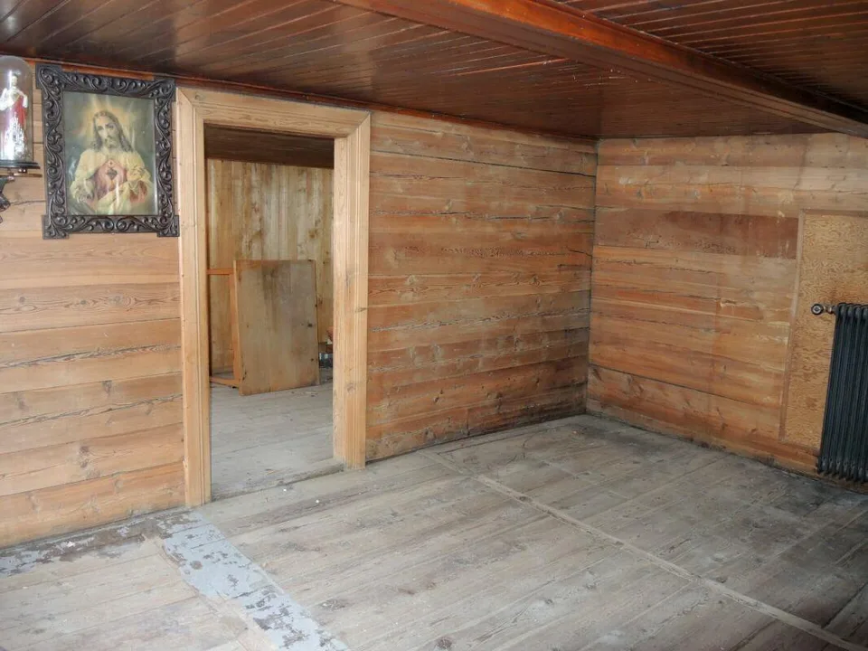 Traditionelle 2.5 Zimmerwohnung in altem Walliserhaus. Reserviert.