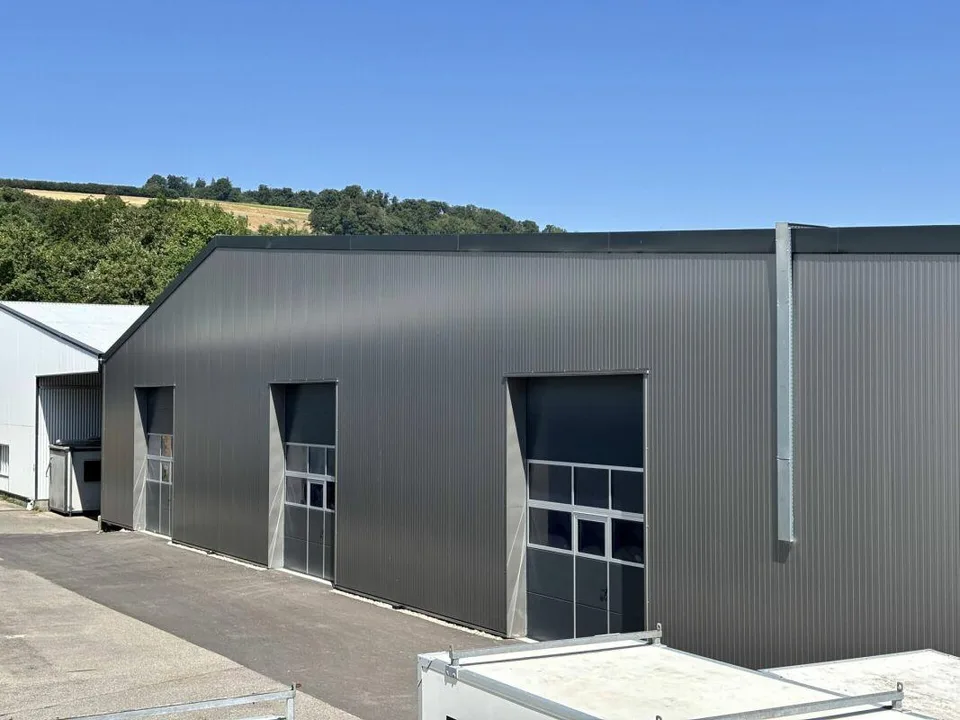 Moudon halle avec bonne hauteur à louer