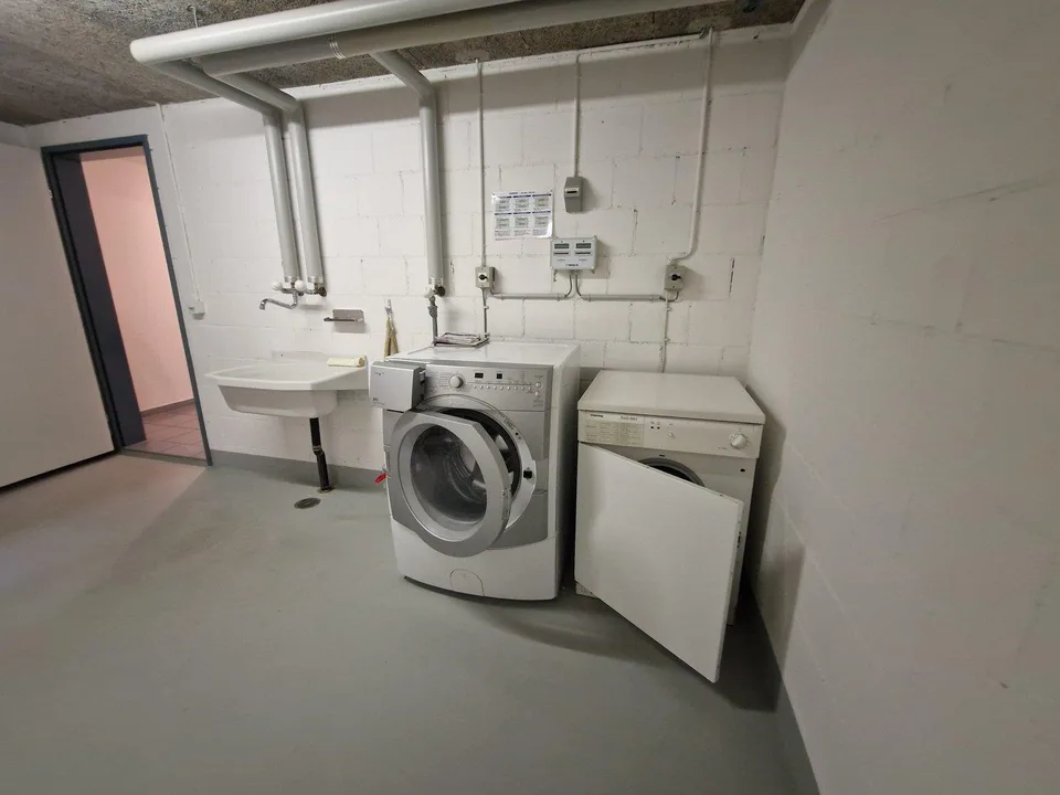 Tolle 3.5-Zimmer-Wohnung mit Sitzplatz – photo 10 sur 11