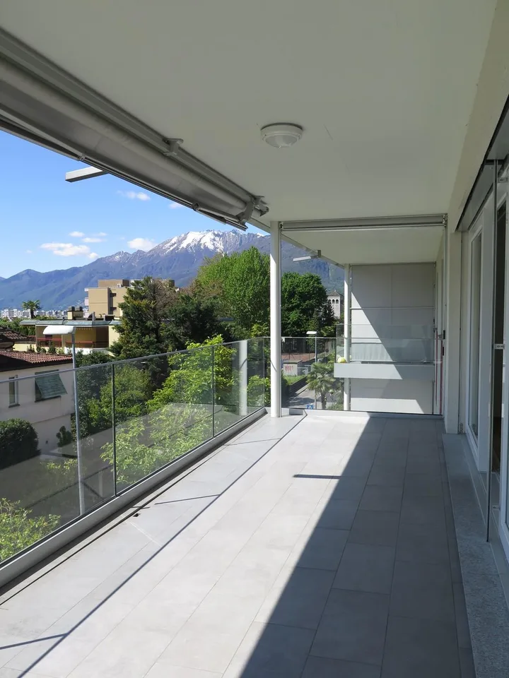 Appartement ensoleillé et spacieux de 4,5 pièces près du lac