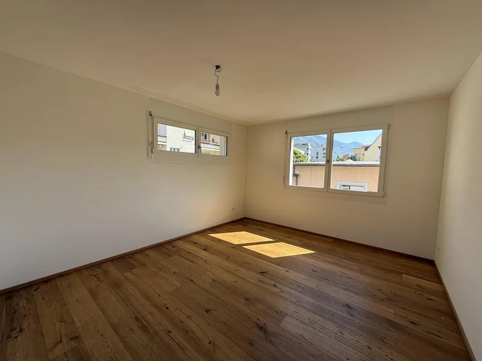 Appartement ensoleillé et spacieux de 4,5 pièces près du lac