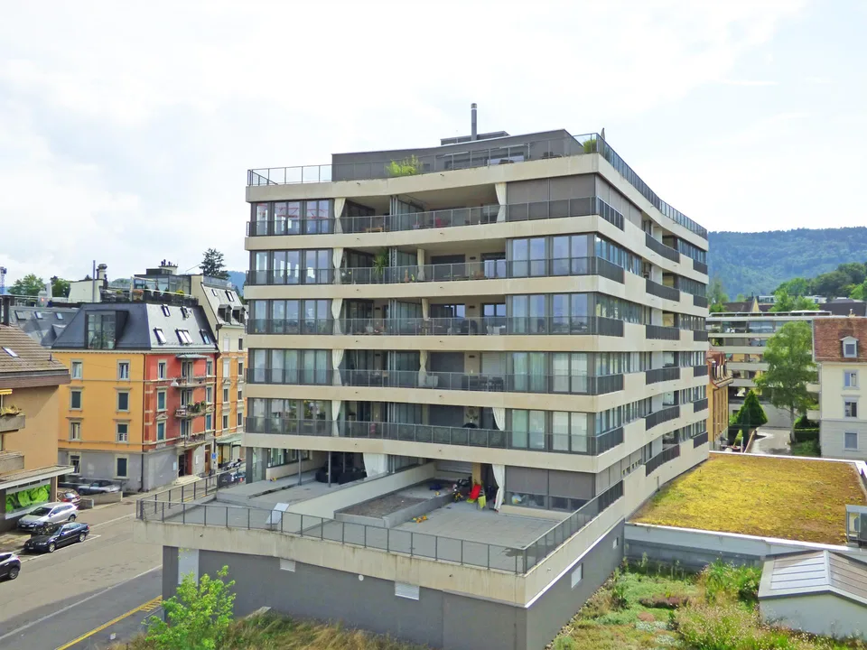 Wohntraum Attika - mit Ausblick auf den Zürichsee und in die Berge!