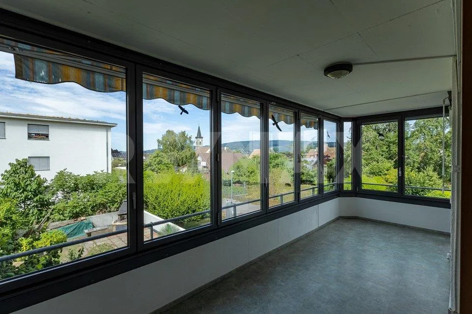 Sogno di 4,5 locali a Steckborn – Giardino invernale, caminetto & sole della sera