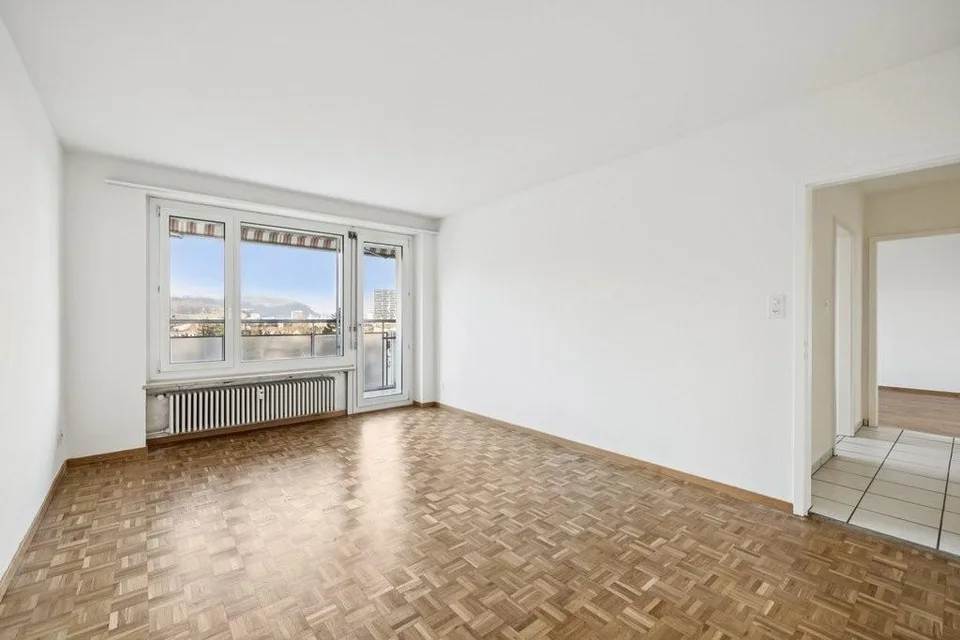 Schöne 4.5-Zimmerwohnung im 7. OG