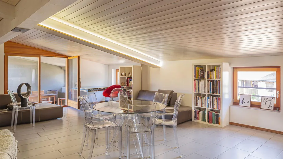 Duplex di 3½ locali dal fascino ticinese | 3½-Zimmer-Maisonette mit...