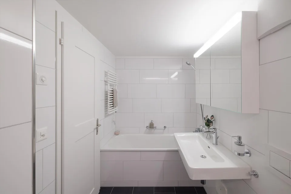 Renovierte Wohnung in Bahnhof Nähe!