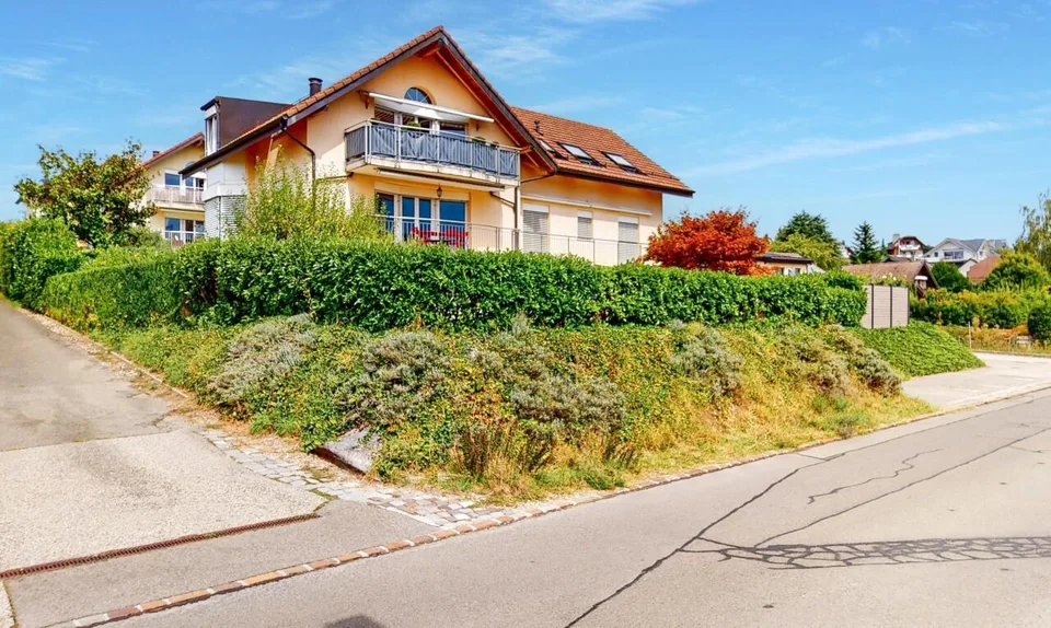 Superb 4.5 rooms in St-Prex with stunning views of the lake and the Alps – photo 12 of 13