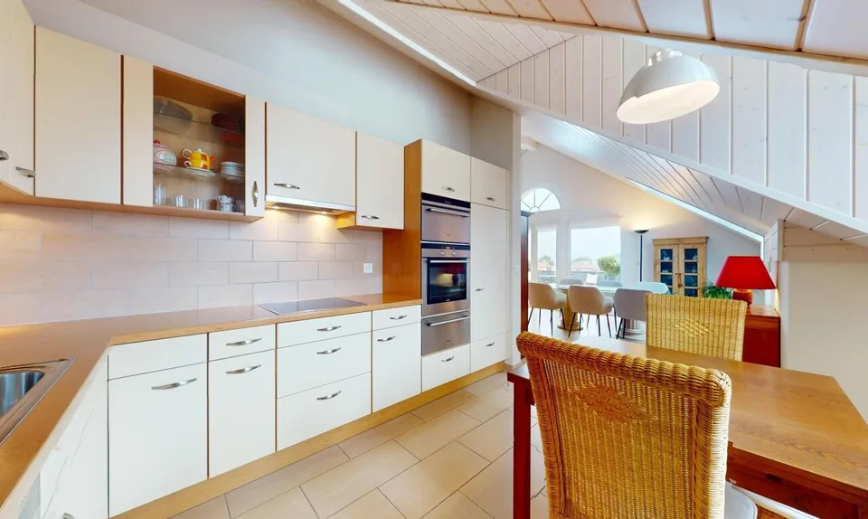 Superb 4.5 rooms in St-Prex with stunning views of the lake and the Alps – photo 11 of 13