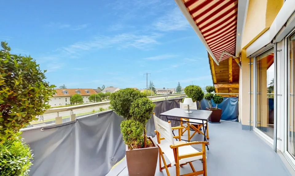 Superb 4.5 rooms in St-Prex with stunning views of the lake and the Alps – photo 7 of 13