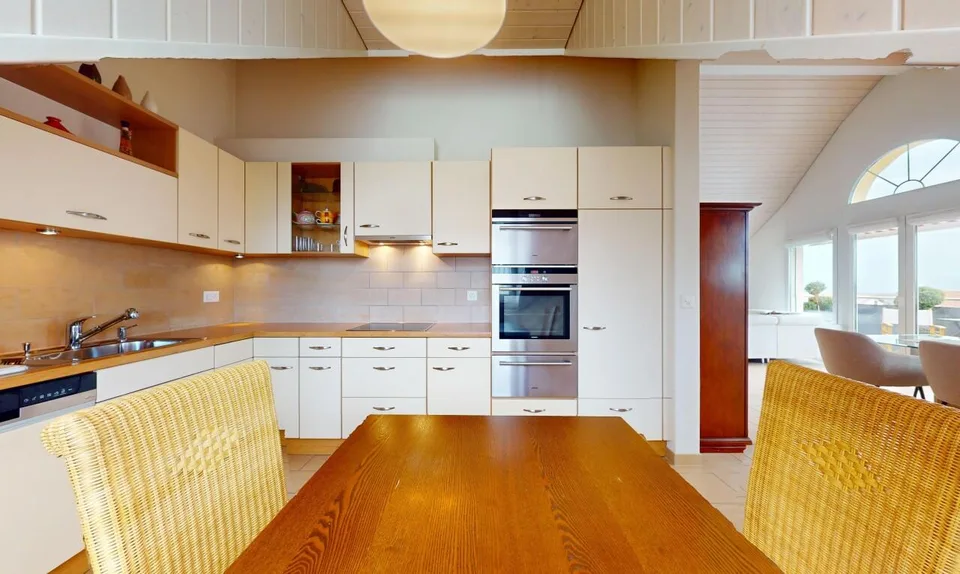 Superb 4.5 rooms in St-Prex with stunning views of the lake and the Alps – photo 10 of 13