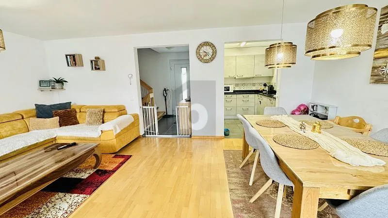 Familial avec charme dans un emplacement central