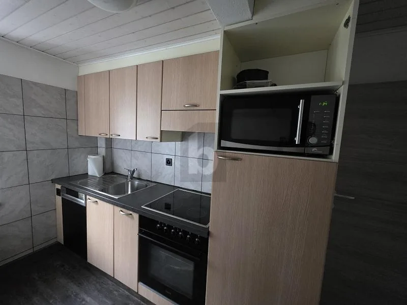 PREIS BOMBE!! MODERNES APARTMENT MIT TERRASSE
