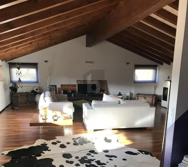 HELLES HAUS MIT ALLEN ANNEHMICHKEITEN