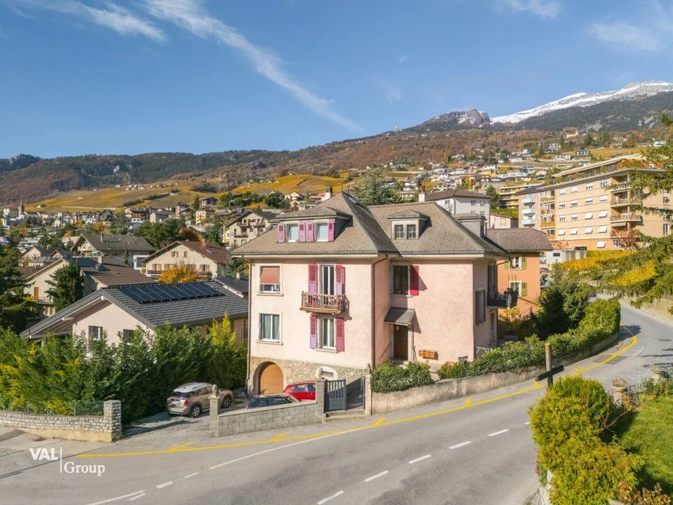 Appartement 3,5 pces dans les combles, à rénover
