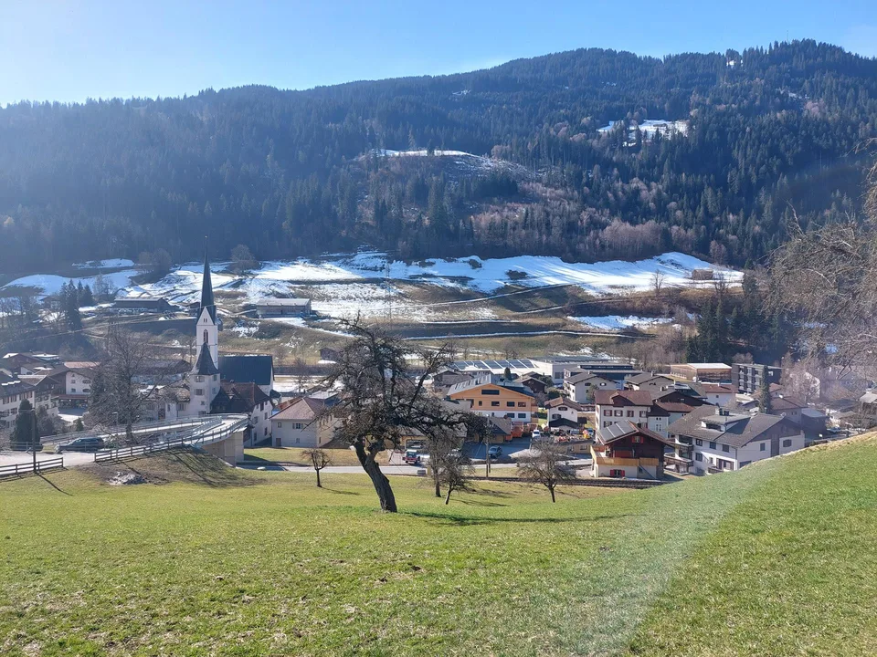 Attraktives Bauland in Küblis (Parzelle 467) – sonnige Lage mit Ber...
