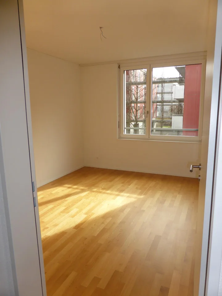Helle 4.5 Zimmerwohnung im 3. OG – Foto 11 von 12