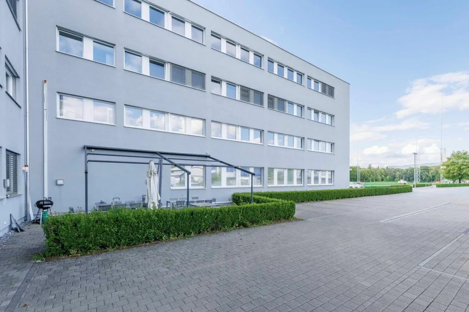 Hochwertig ausgebaute Büro- und Geschäftsfläche – foto 11 di 12