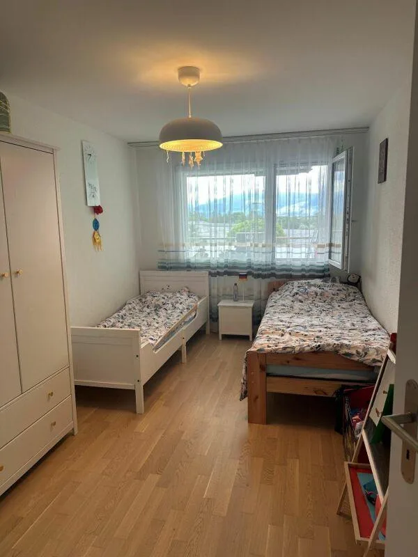 Grosszügige 3.5-Zimmer-Wohnung an ruhiger Lage