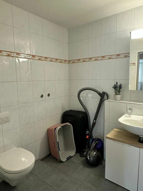 Grosszügige 3.5-Zimmer-Wohnung an ruhiger Lage