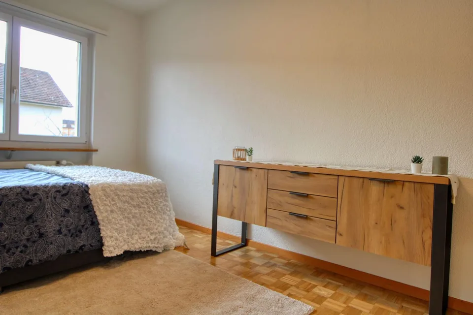 Quiet Urban Retreat Close to University in Irchel