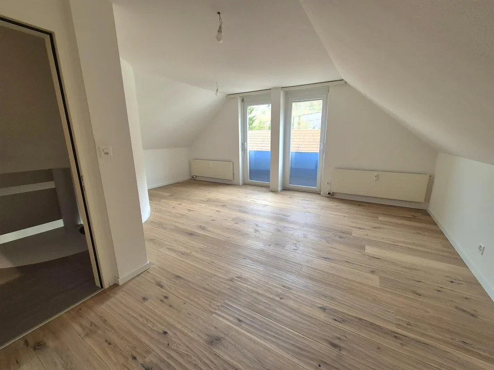 Helle 3.5-Zimmerwohnung an praktischer Lage