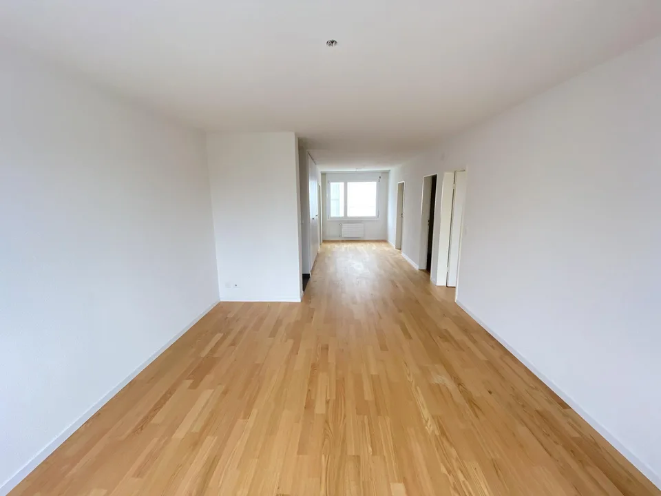 Geräumige und lichtdurchflutete 3.5-Zimmerwohnung in Erlinsbach zu ...