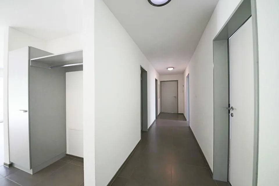 Helle Familienwohnung