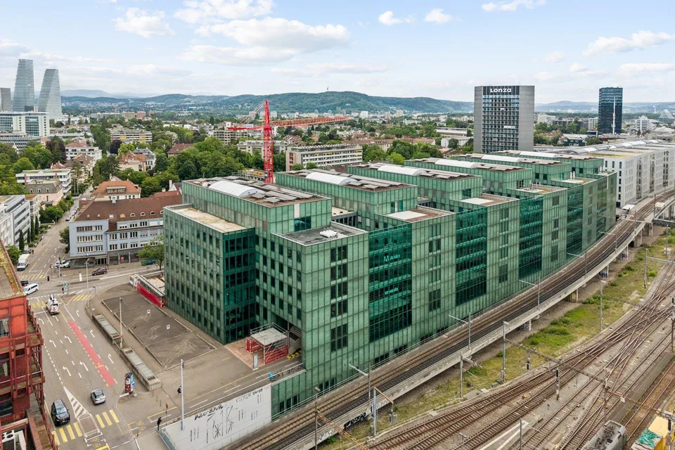 Zentral gelegener Einstellhallenplatz - Nähe Basel SBB