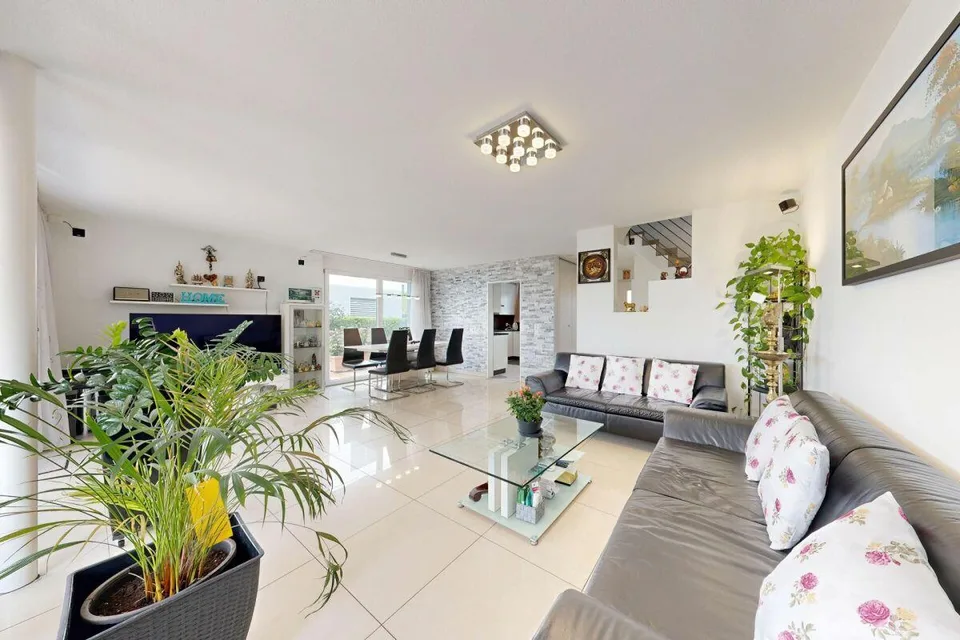 Casa angolare di 6,5 locali a Schlieren – foto 7 di 30