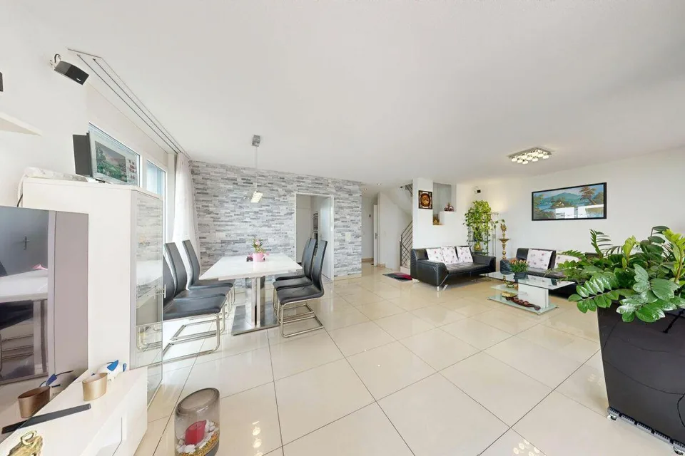 Casa angolare di 6,5 locali a Schlieren – foto 8 di 30