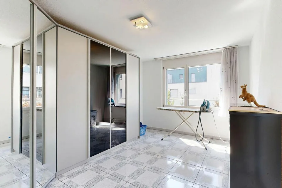 Casa angolare di 6,5 locali a Schlieren – foto 20 di 30