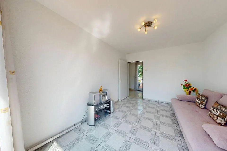 Casa angolare di 6,5 locali a Schlieren – foto 23 di 30