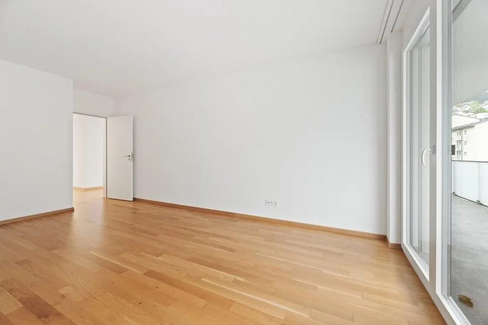 Sunny family apartment in a green area
