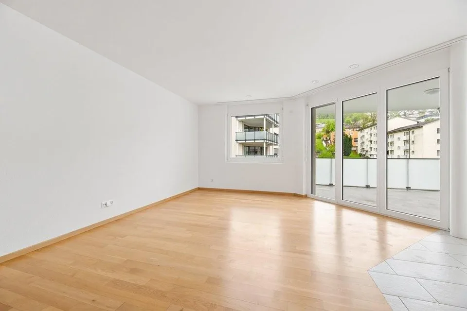 Sunny family apartment in a green area