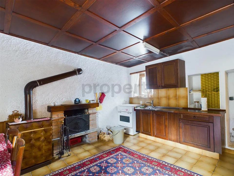 Rustique accueillant à vendre dans la splendide vallée de Blenio