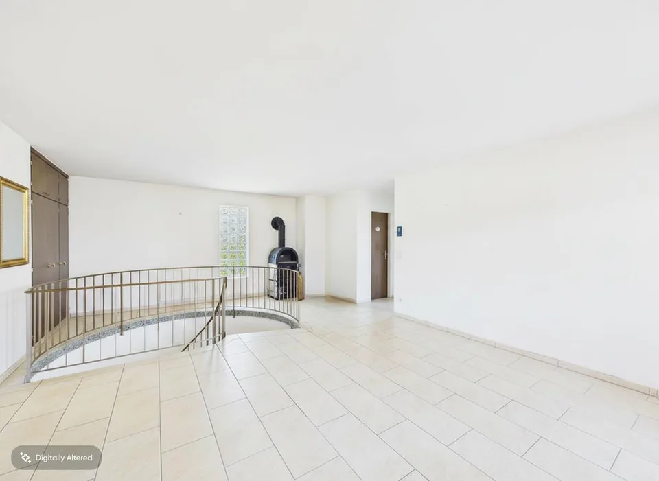 Casa unifamiliare 4.5 locali | Balcone, doppio garage e posizione ottimale a Safnern