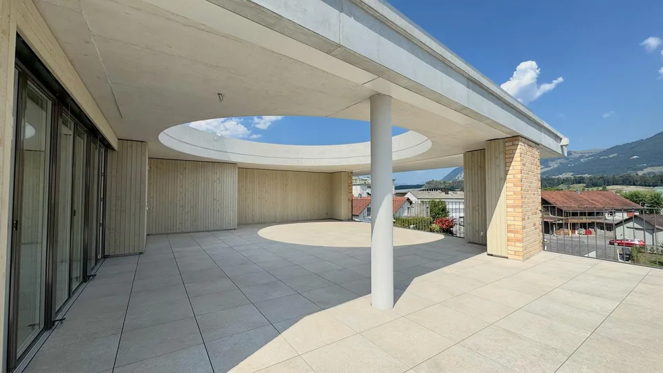Moderne 2.5-Zimmer-Attikawohnung in Matten, Sarnen – Foto 7 von 12