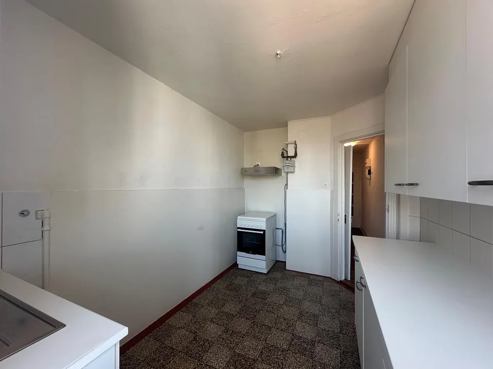 Zentrale Wohnung im 5. OG mit Balkon