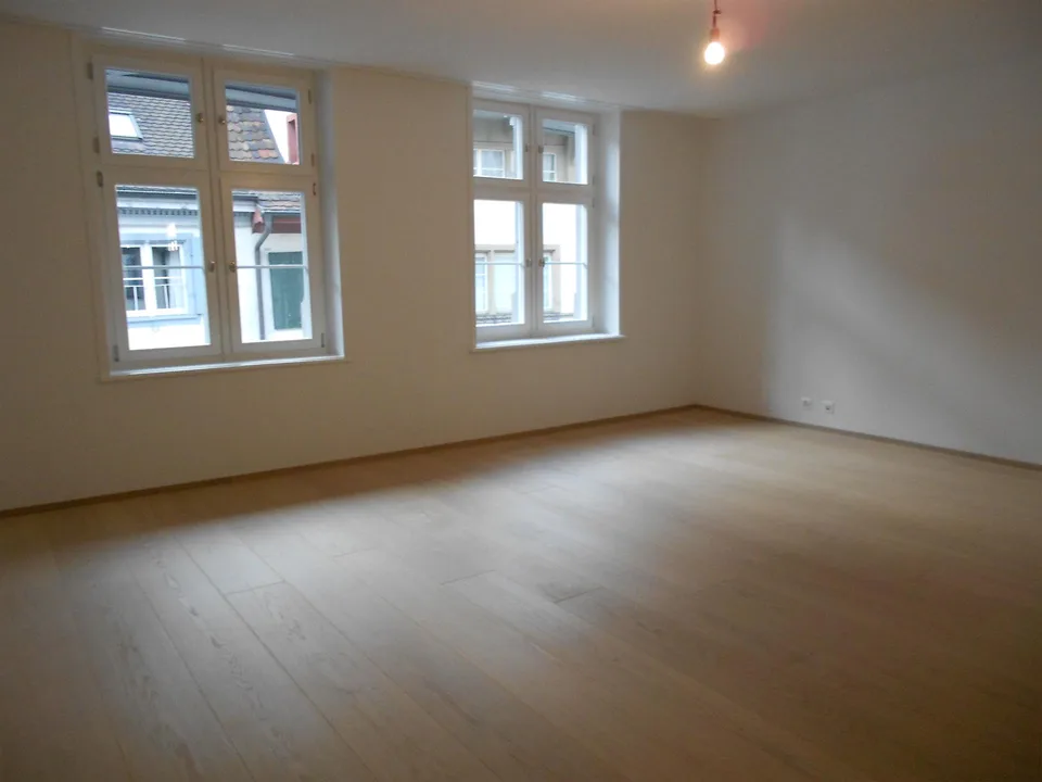 Modern apartment in the old town – photo 5 of 14