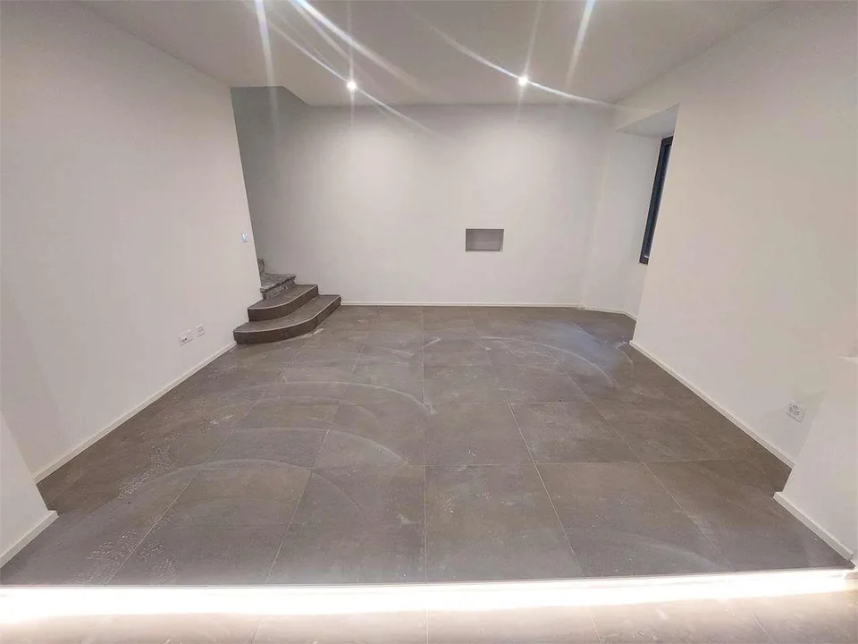 Riva San Vitale, maison indépendante au centre 2575