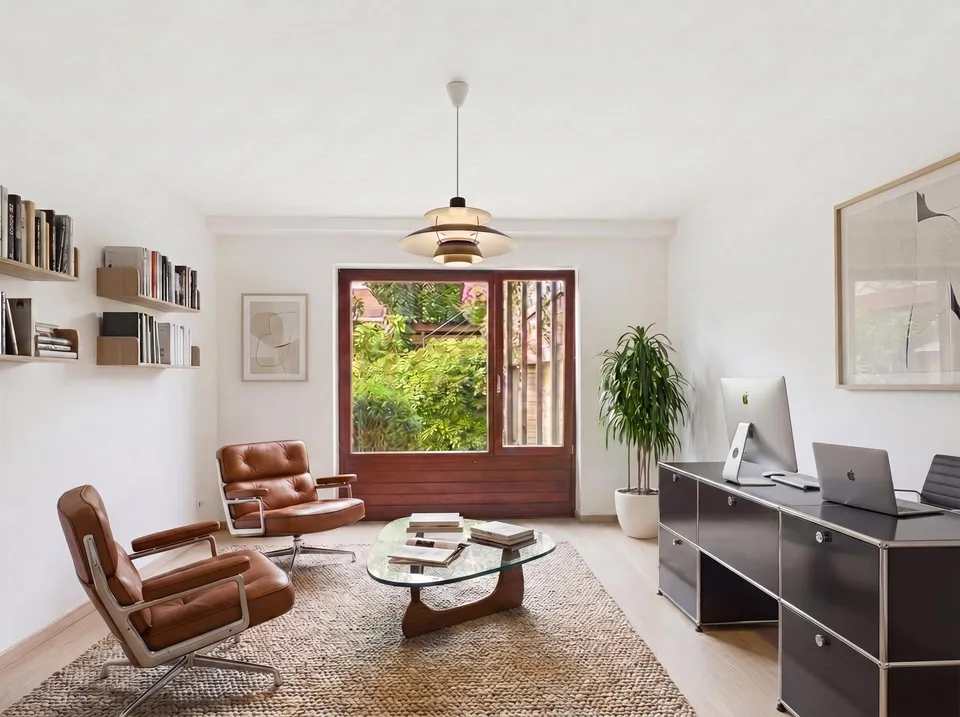Grosszügiges 6.5-Zimmer-Einfamilienhaus mit Pool & Garage, Binningen